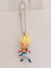 Load image into Gallery viewer, Dragon Ball Z Super SS GOGETA UDM Burst Vol 26 Figure Keychain Mascot Key Holder Strap Gashapon
