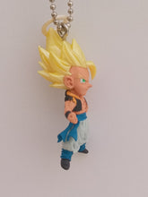 Load image into Gallery viewer, Dragon Ball Z Super SS GOGETA UDM Burst Vol 26 Figure Keychain Mascot Key Holder Strap Gashapon
