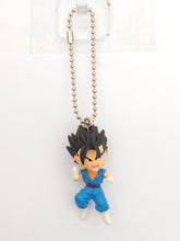 Load image into Gallery viewer, Dragon Ball Z Super SON GOKU UDM Burst Vol Figure Keychain Mascot Key Holder Strap Gashapon
