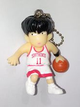 Cargar imagen en el visor de la galería, Slam Dunk KAEDE RUKAWA Figure Keychain Mascot Key Holder Strap Vintage Rare 1995
