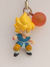 Load image into Gallery viewer, Dragon Ball GT SON GOKU DB Chara Strap Figure Keychain Mascot Key Holder 2006
