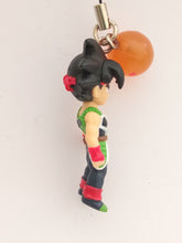 Cargar imagen en el visor de la galería, Dragon Ball Z BARDOCK DB Chara Strap Figure Keychain Mascot Key Holder 2006
