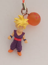 Load image into Gallery viewer, Dragon Ball Z SON GOHAN SS DB Chara Strap Figure Keychain Mascot Key Holder 2006
