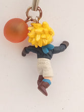 Cargar imagen en el visor de la galería, Dragon Ball GT TRUNKS SS DB Chara Strap Figure Keychain Mascot Key Holder 2006  Condition: New Old Stock  Product 100% official. Imported from Japan
