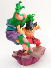 Cargar imagen en el visor de la galería, Dragon Ball Z Kai GOKU Vs PICCOLO Capsule Figure Vignet Mini Diorama MegaHouse Rare
