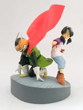 Load image into Gallery viewer, Dragon Ball Z Kai GOHAN and VIDEL Imagination Parte 2 Gashapon Figure Vignet
