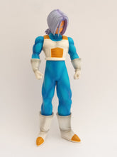 Cargar imagen en el visor de la galería, Dragon Ball Z Kai TRUNKS HSCF High Spec Coloring Figure 2009
