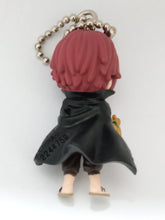 Load image into Gallery viewer, One Piece SHANKS Swing One Piece Kings Figure Keychain Mascot
