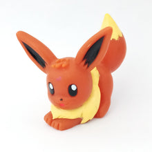 Cargar imagen en el visor de la galería, Pokémon Kids - EEVEE - #133 - Finger Puppet - Figure Mascot - 2004
