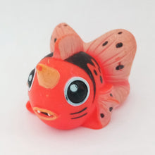 Load image into Gallery viewer, Pokémon Kids - SEAKING - #119 - Finger Puppet - Figure Mascot - 1997
