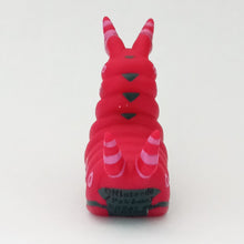 Load image into Gallery viewer, Pokémon Kids - SCOLIPEDE - #545 - Finger Puppet - Figure - Mascot - 2010
