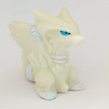 Cargar imagen en el visor de la galería, Pokémon Kids - RESHIRAM - #643 - Finger Puppet - Figure Mascot - 2010
