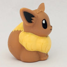 Cargar imagen en el visor de la galería, Pokémon Kids - EEVEE - #133 - Finger Puppet - Figure Mascot - 1996
