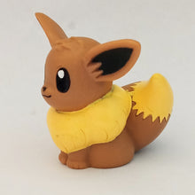 Cargar imagen en el visor de la galería, Pokémon Kids - EEVEE - #133 - Finger Puppet - Figure Mascot - 1996
