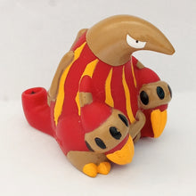 Cargar imagen en el visor de la galería, Pokémon Kids - HEATMOR - #631 - Finger Puppet - Figure Mascot - 2012
