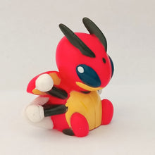 Load image into Gallery viewer, Pokémon Kids - LEDIAN - #166 - Finger Puppet - Figure Mascot - 2001
