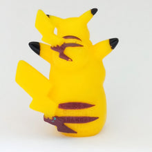 Load image into Gallery viewer, Pokémon Kids - PIKACHU - #025 - Finger Puppet - Figure Mascot - 1998
