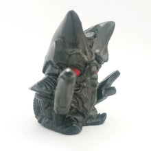 Load image into Gallery viewer, Ultraman - NEO BALTAN - Finger Puppet - Kaiju - Monster - SD Figure
