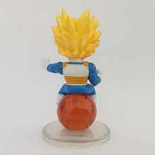 Cargar imagen en el visor de la galería, Dragon Ball Z - Future Trunks SSJ - Chara Puchi Super Fighter (Bandai)
