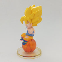 Load image into Gallery viewer, Dragon Ball Z - Son Goku SSJ - Chara Puchi DBZ2 (Bandai)
