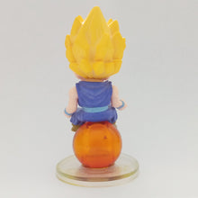 Cargar imagen en el visor de la galería, Dragon Ball Z - Son Gohan SSJ - Chara Puchi Cell (Bandai)
