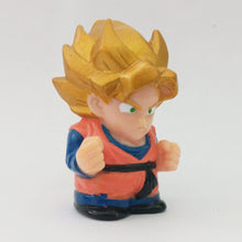 Load image into Gallery viewer, Dragon Ball Z - SD Son Goku SSJ - Finger Puppet (Bandai)
