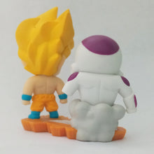 Load image into Gallery viewer, Dragon Ball Z - Freezer - Final Form - Son Goku SSJ - Petit Imagination 1 (Bandai)
