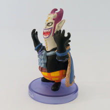 Load image into Gallery viewer, One Piece - Gecko Moria - OP Figure Collection - VS The 7 Royal Warlords of the Sea: Special Pearl Version (Bandai)
