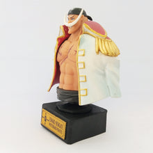 Load image into Gallery viewer, One Piece - Edward Newgate - One Piece Statue 03 (Bandai)
