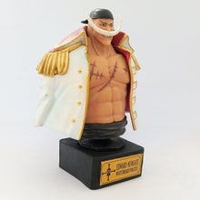 Load image into Gallery viewer, One Piece - Edward Newgate - One Piece Statue 03 (Bandai)
