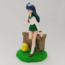Load image into Gallery viewer, Sengoku Otogizoushi - InuYasha - Higurashi Kagome - HG Series - HG Series Inuyasha 3 - Honekui no Ido (Bandai)
