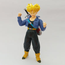 Load image into Gallery viewer, Dragon Ball Z - Future Trunks SSJ - Vintage Figure (Banpresto)
