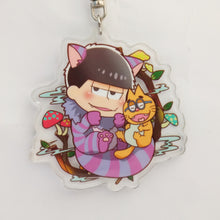 Load image into Gallery viewer, Osomatsu-san - Matsuno Ichimatsu - Trading Acrylic Key Chain Alice Ver.
