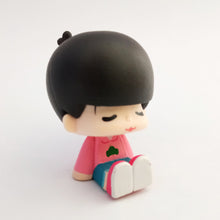 Load image into Gallery viewer, Osomatsu-san - Todomatsu Matsuno - Utatane Collection - Trading Figure ( Max Limited)
