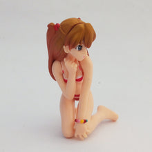 Load image into Gallery viewer, Shin Seiki Evangelion - Asuka Langley - Swingsuit Summe Beach Gashapon Figure (Bandai)
