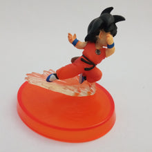 Load image into Gallery viewer, Dragon Ball - Son Goku -
FamilyMart Original DB Figure Collection - Limited
