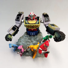 Load image into Gallery viewer, Gekisou Sentai Carranger - Rangers Strike Solid (VOL.1) - Kurumagic Power - Kira Card Color Ver. (Bandai)
