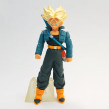 Load image into Gallery viewer, Dragon Ball Z - Future Trunks SSJ - HGIF Dragon Ball Z #10 (Bandai)
