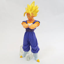 Load image into Gallery viewer, Dragon Ball Z - Vegito SSJ - HGIF Dragon Ball Z #18 (Bandai)
