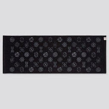 Cargar imagen en el visor de la galería, Demon Slayer: Kimetsu no Yaiba - Towel - Uniqlo x Kimetsu No Yaiba TV Anime - Cuchiwaii
