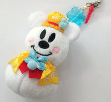 Load image into Gallery viewer, Disney - Snowman Mickey Mouse - Tokyo Disneyland 30th Anniversary Limited! ︎ - Plush - Cuchiwaii
