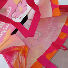 Cargar imagen en el visor de la galería, Hello Kitty Guan Saipan Reusable Travel Tote Grocery Bag - Cuchiwaii
