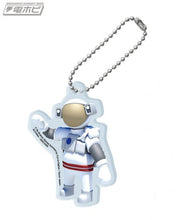 Cargar imagen en el visor de la galería, Human Fall Flat - Spaceman - Acrylic Charm - Cuchiwaii
