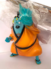 Load image into Gallery viewer, One Piece - Jinbei - Super Effect Keychain Vol. 1
