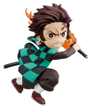 Load image into Gallery viewer, Kimetsu no Yaiba - Kamado Tanjirou - World Collectable Figure Vol.4 - WCF
