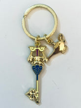 Load image into Gallery viewer, Kingdom Hearts - Ichiban Kuji KH ~Second Memory~ Key Blade Charm Collection 3 - G Prize
