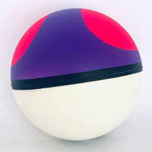 Cargar imagen en el visor de la galería, Pokémon Squeeze Soft Foam Master Ball Hand Anti Stress Toy
