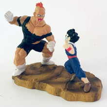 Cargar imagen en el visor de la galería, Dragon Ball Z - Son Gohan VS Recoome - DB Capsule 2 - The best battle in the universe!! Freezer Saga - Trading Figure
