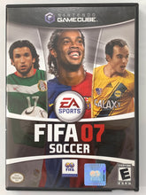 Cargar imagen en el visor de la galería, FIFA 07 Soccer - Nintendo Gamecube - NTSC - Case &amp; Manual
