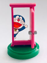 Cargar imagen en el visor de la galería, Doraemon - Choco Egg - Set of Mini Figures
